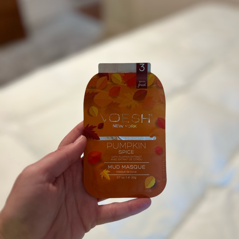 VOESH | Pumpkin Spice Mud Masque for Feet